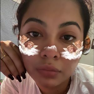 Meet your Posher, Mayra